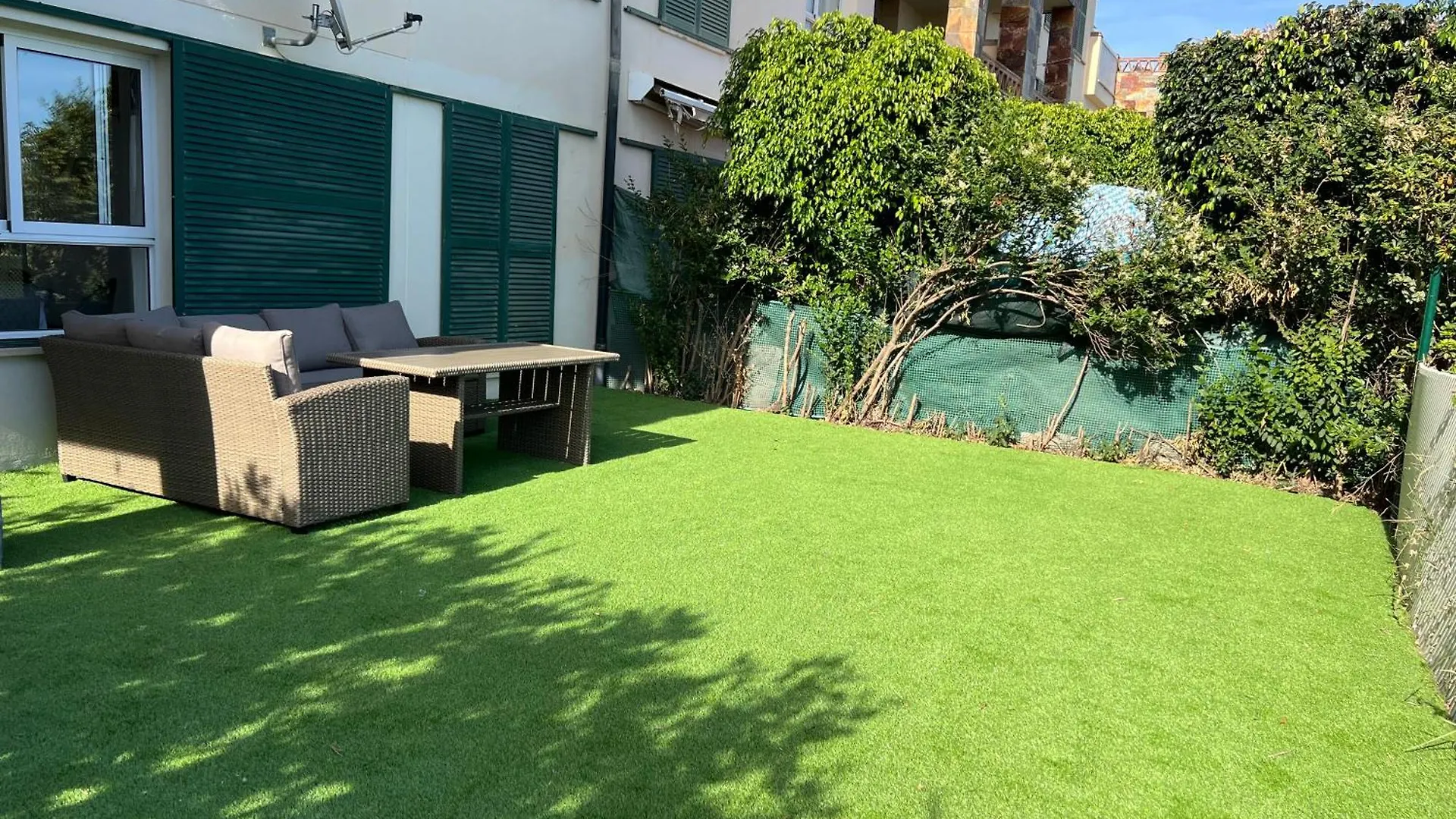 Moderno Apartamento En La Reserva Del Higueron 베날마데나코스타